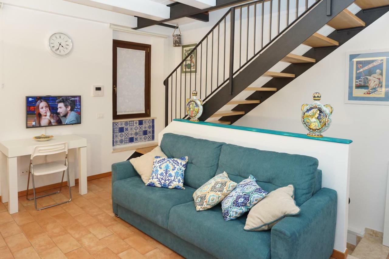 Casa Vacanze Torre Dei Gualtieri San Benedetto del Tronto Exterior foto